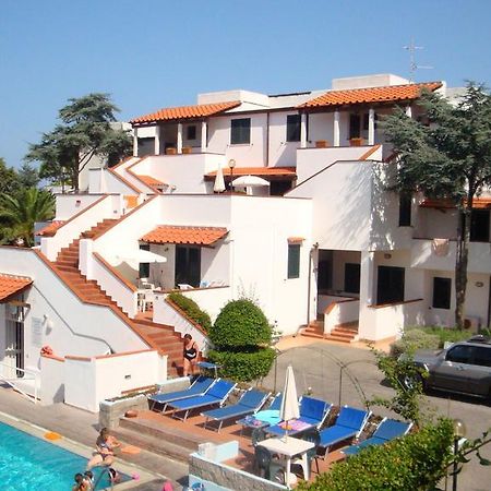 Ischia Uno Residence Forio  Bagian luar foto