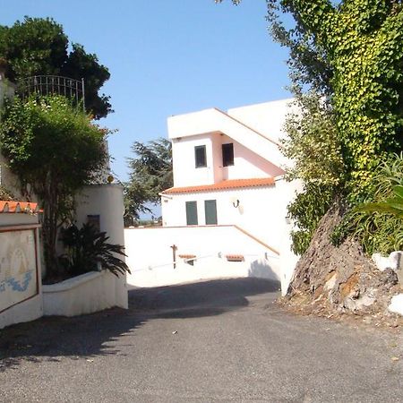 Ischia Uno Residence Forio  Bagian luar foto
