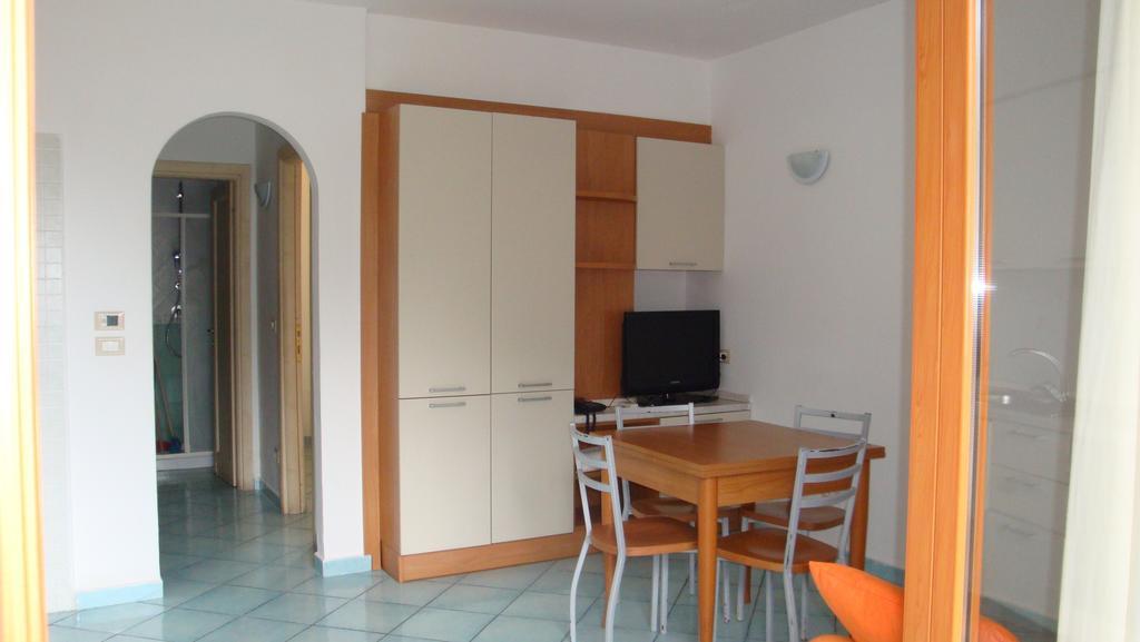 Ischia Uno Residence Forio  Ruang foto